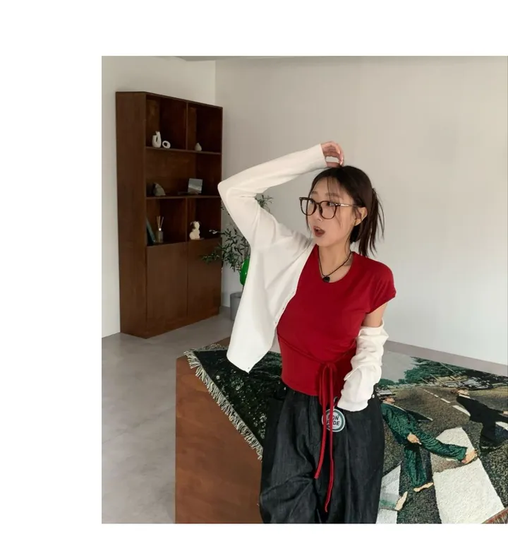 당일발송🔥메르디 브이넥 긴팔 니트 가디건 노랑 레드 화이트 블랙 봄 여름 가을  루즈핏 상세 이미지 3