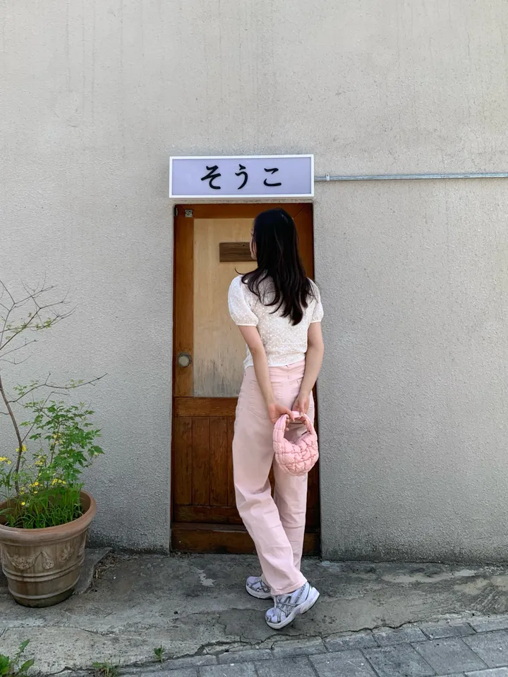 퐁신쫀쫀 겨울백 🩷 2type/ 폭신 귀여운 포인트 버블 미니 패딩백 제니 코스 사계절 신상 데일리 보부상 곱창끈 증정 소프트 크로스백 숄더백 상세 이미지 20