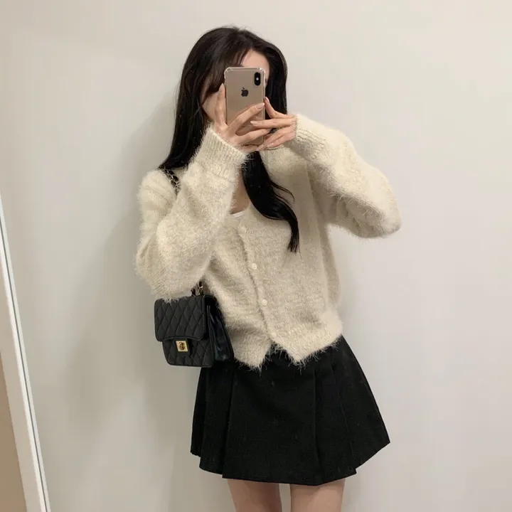[7 color] 웨더 브이넥 퍼 가디건 / 솔잎퍼 간절기 봄 가디건 앙고라 여리핏 벚꽃 수학여행 시크 로맨틱룩 데이트룩 상세 이미지 11