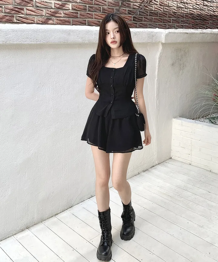 [투피스 set💗치마바지] 셀럽 스퀘어넥 허리끈 여름 하객룩 반팔 블라우스 미니 스커트 치마바지 투피스 세트 / 데이트룩 미니원피스 클래식블랑 상세 이미지 27