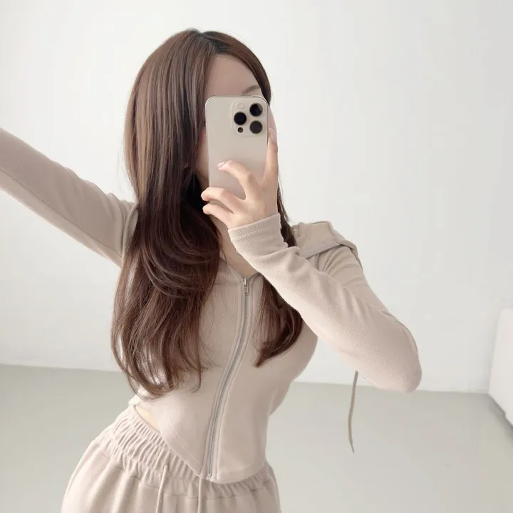 [고퀄/부드러워요] Y존 부각없는, 옆트임 밑단 브이 컷팅 크롭 후드집업 + 하이웨스트 밴딩 와이드팬츠 트레이닝 세트 허리잘록 봄가을 투피스 츄리닝 상하의 셋업 (3color) 상세 이미지 9