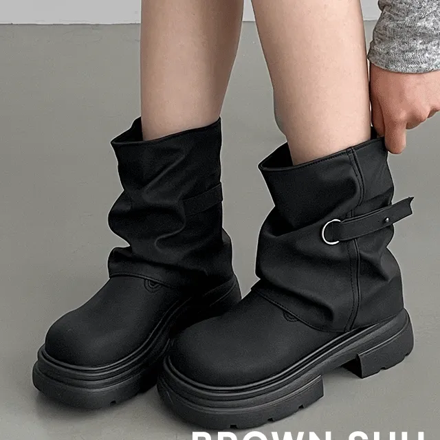 [하비추천🖤] 히카 라운드 통굽 셔링 버클 미들부츠