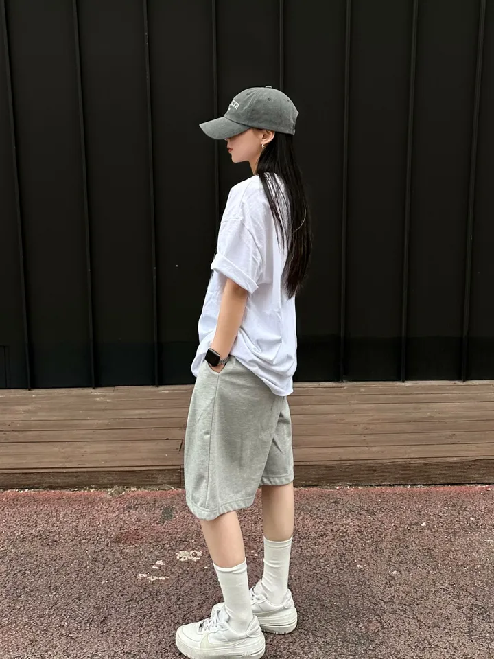 주문폭주ෆ 세트가능 남녀공용 스트릿 오버핏 반팔 여름 커플룩 커플티 레터링 루즈핏 반팔 티셔츠 핀턱 버뮤다 팬츠 밴딩 반바지 꾸안꾸 트레이닝세트 커플 시밀러룩 빅사이즈 코디세트 힙 상세 이미지 14