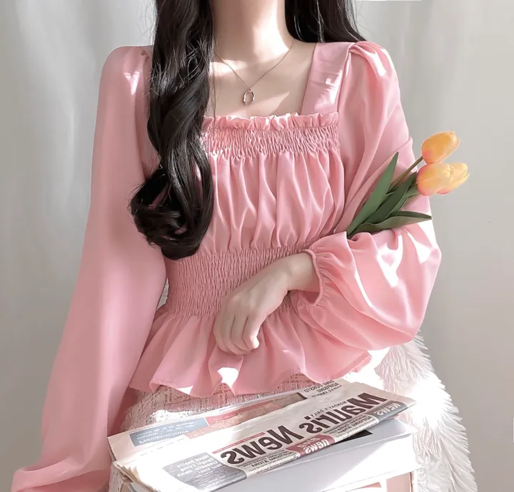 [체형보정/살랑쉬폰] 샤인 스퀘어넥 프릴 셔링 스모크 밴딩 퍼프 블라우스 상세 이미지 30