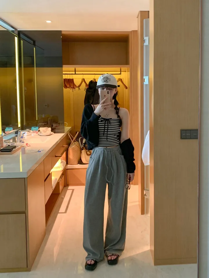 [너무예뻐🐾가디건SET] 자체제작 벌룬 골지 볼레로 니트 가디건 + 단가라 슬림 리본 나시 세트 투피스 세트웨어 SET 스트라이프 탑 사계절 블랙 봄 간절기 새학기룩 1COL 상세 이미지 32