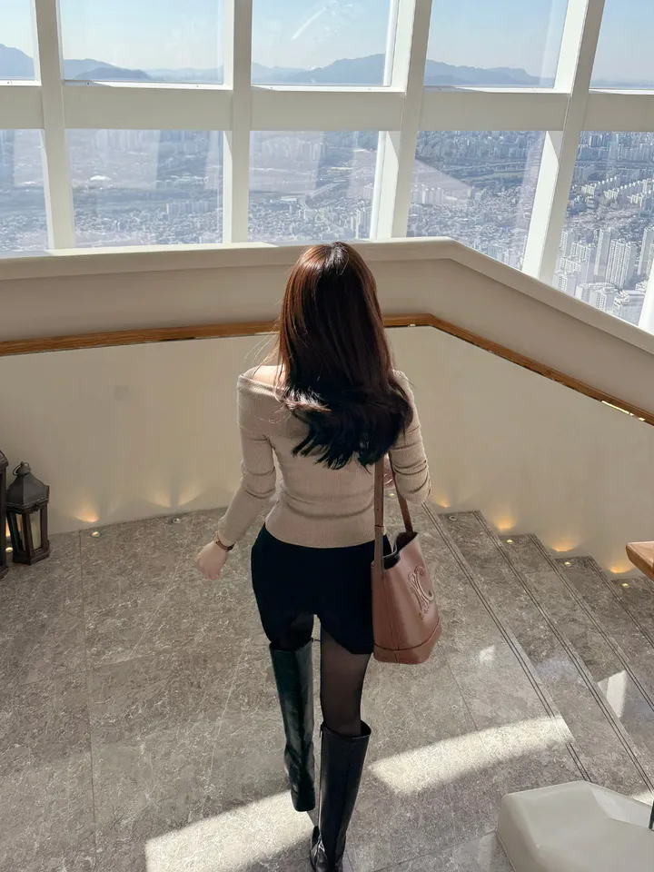 [자체제작❄/허리쏘옥/겨울ver/속바지O] 맞춤핏 엉밑살X 하이웨스트 도톰따뜻 스판 모직 반바지 숏팬츠 핫팬츠 겨울 반바지 댄스 공연 의상 크리스마스 연말룩 상세 이미지 50