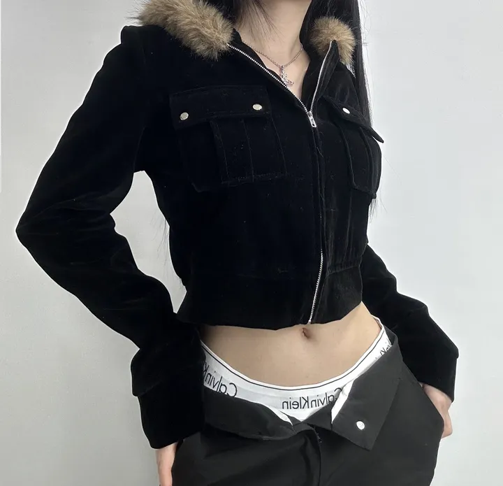 velvet fur hood  jacket- 벨벳 퍼 후드 자켓 2color (힙, 스트릿, 유니크, 크롭, y2k, 빈티지, 퍼, 집업, 후드집업) 상세 이미지 18
