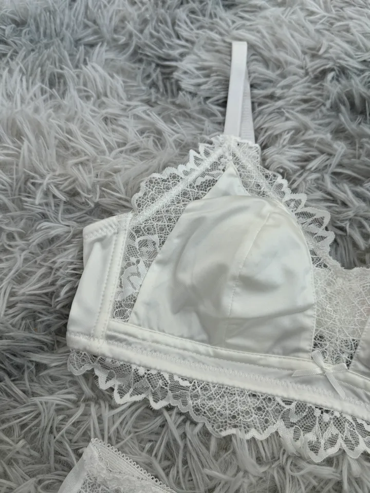 실크 샤인 브라 팬티 세트💎편한 노와이어 섹시 레이스 몰드 탑 브래지어 볼륨 보정 기본 베이직 사계절 데일리 속옷 시스루 커플 야한 란제리 이벤트 신혼 부부 여행 첫날밤 선물 상세 이미지 47
