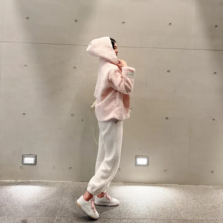 [러블리⛄/털빠짐X] 핑키 딸기우유 소프트 후드 퍼 뽀글이 앙고라 코트 집업 자켓 상세 이미지 34