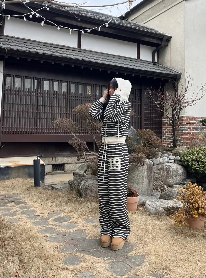 넘버 기모 스트라이프 일자핏 트레이닝 팬츠 상세 이미지 19
