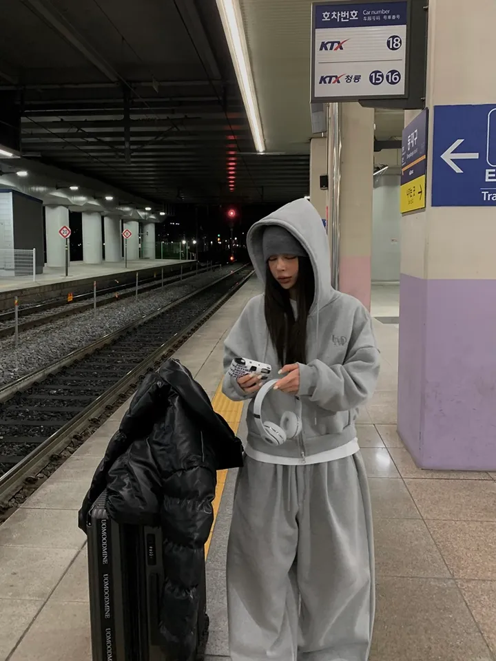 🚀부분당일발송/기모선택🚀 자체제작 UmD 후드 집업 / 투웨이 무지 기모 반크롭 오버핏 크롭 후드티 후드집업 크롭후드 크롭후드집업 기모후드집업 기모후드 y2k 유니크 빈티지 상세 이미지 14