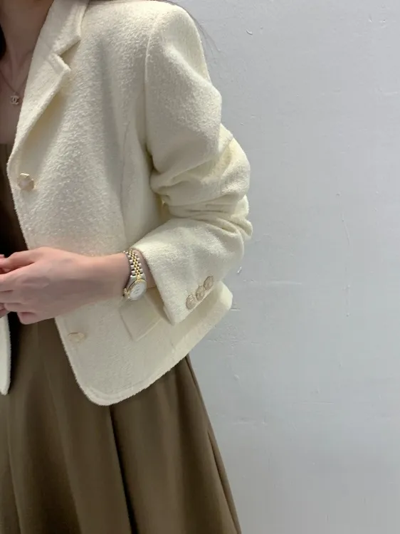 [24f/w버전]✨뉴샤르망 부클울 자켓 백화점동일 S라인 트위드 카라 금장버튼 반 코트 4color 상세 이미지 5