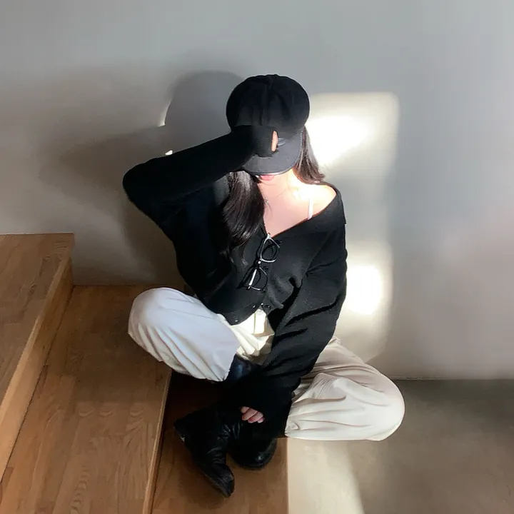 [기본템!/주문폭주🤍]기본에 충실한,시즌리스 베이직 라운드 크롭 스탠다드핏 가디건 상세 이미지 39