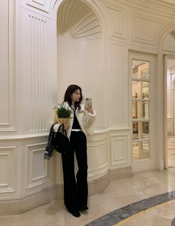 🩷당일출고🩷디로비❤️카라 떡볶이 단추 페이크 퍼 자켓 1color 상세 이미지 47