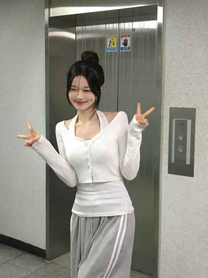 [MADE][2pcs,승모근소멸🤍] 키싱 홀터넥 나시 가디건set (4color) 상세 이미지 26