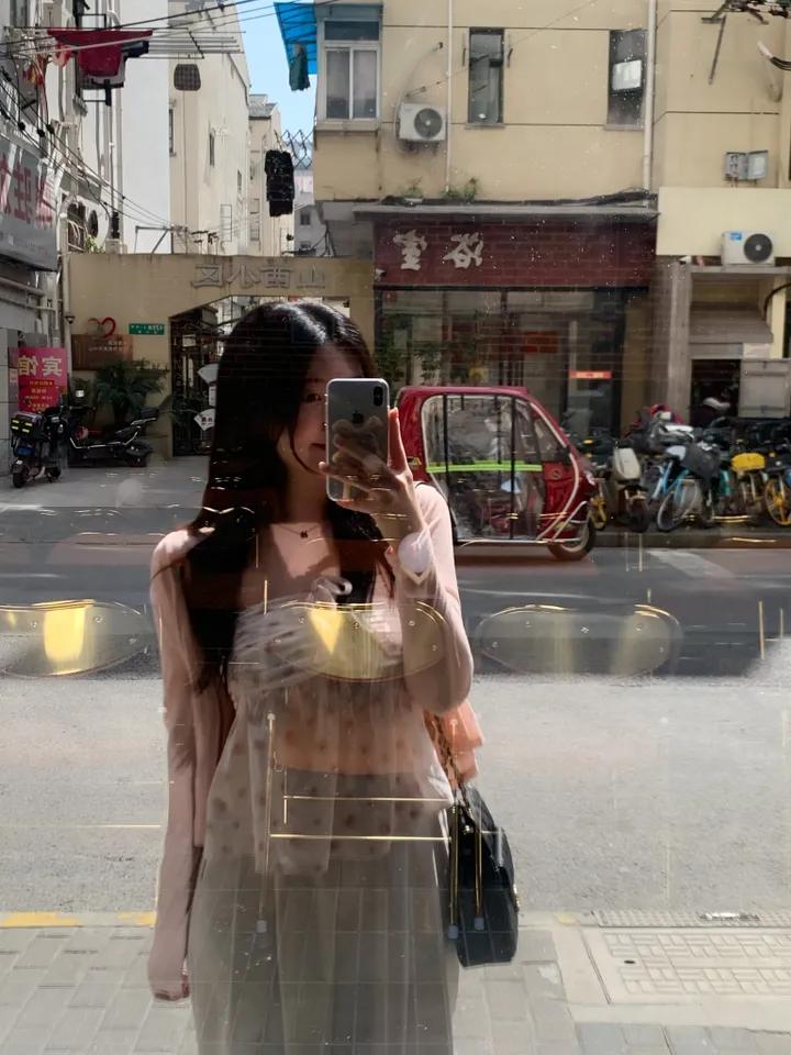 SET💘[인간벚꽃🌸/군살커버핏-]플라워 패턴 밴딩 끈나시 리본 프릴 쉬폰 크롭 뷔스티에 + 살탐방지 긴팔 루즈핏 여리 가디건 세트 (3col):리틀페어리 상세 이미지 10