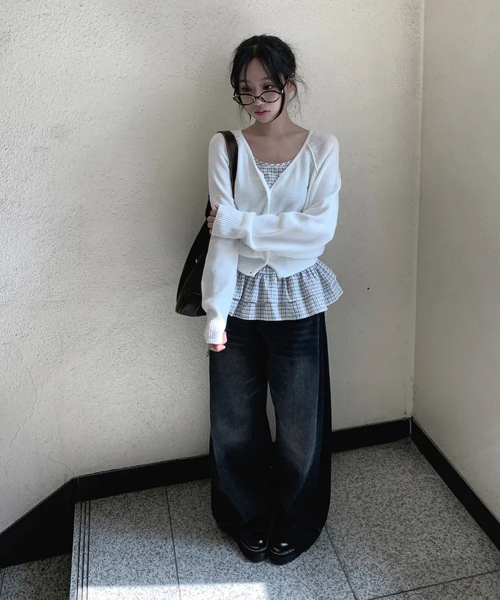 [데일리🫧벚꽃룩] 부코 펜던트 브이넥 니트 가디건 봄 가을 / 벚꽃룩 개강룩 데이트룩 여름가디건 여름니트 클래식블랑 상세 이미지 59