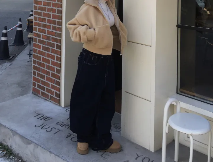 [핏,퀄보장👍/털빠짐X] 후리스 몽글 폭닥 밍크 투웨이 데일리 카라 하이넥 크롭 양털 집업 상세 이미지 12