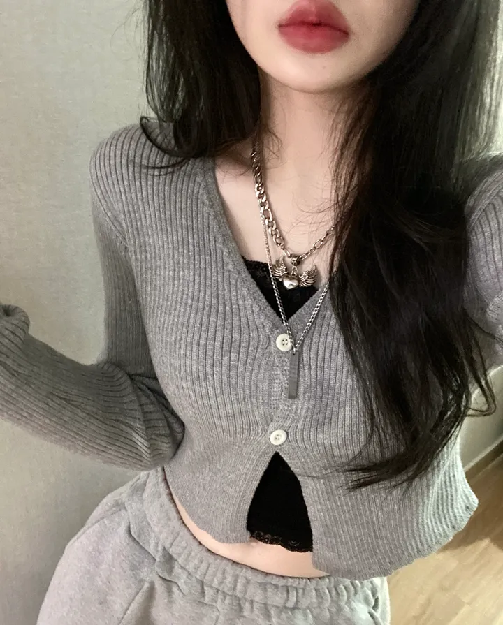 [봄신상🌷/색감보장/부드러워요☁]블라썸 브이넥 투버튼 골지 크롭 가디건 상세 이미지 7