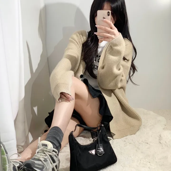 봄신상 간절기 도톰한 봄가디건  오버핏 여리핏 가디건 여친룩 데이트룩 꾸안꾸룩 3COLOR 상세 이미지 12
