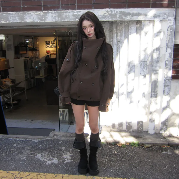MOMU High-Neck Double-Breasted Oversized Quilted Wool Coat (4 Colors)