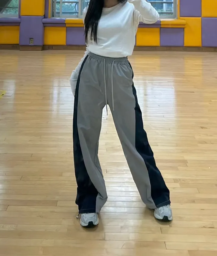 🌪Smoke 사선 팬츠 / 스우파 배색 얼룩말 바다 블랙 스트링 청 카고팬츠 와이드팬츠 힙 스트릿 유니크 빈티지 y2k 힙합 댄스 댄서 무대의상 공연의상 카고바지 포켓 데님팬츠 상세 이미지 18