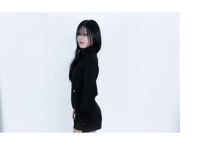 재킷 모델 착용 이미지-S1L10
