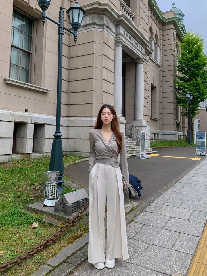 [허리잘록🍂타이SET] 브이넥 랩 니트 가디건 옆단추 이중 레이어드 긴팔 스카프 세트 봄 가을 간절기 여리핏 페미닌 데이트룩 하객룩 4COL 상세 이미지 25
