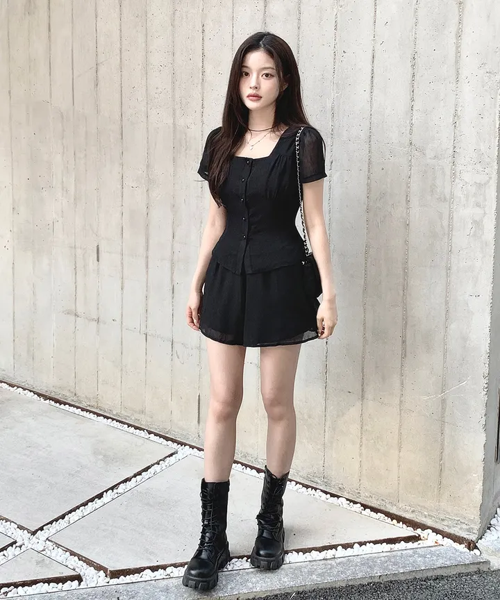 [투피스 set💗치마바지] 셀럽 스퀘어넥 허리끈 여름 하객룩 반팔 블라우스 미니 스커트 치마바지 투피스 세트 / 데이트룩 미니원피스 클래식블랑 상세 이미지 29