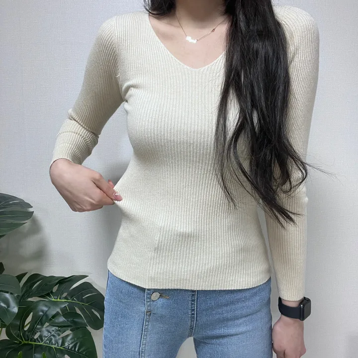 1000장 돌파! 🚀당일발송!🚀✨진짜최저가보장✨ 🎊봄까지 쭉!🎊 주문폭주 🎀리뷰극찬🎀 2개 구매시 묶음할인! 기본 슬림 골지 브이넥 니트 긴팔티 상세 이미지 18