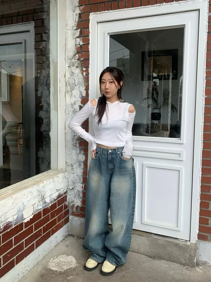 카리나 착용🔥코이 백 포켓 하이라이트 워싱 벌룬 보이핏 와이드 데님 롱 팬츠  ootj 상세 이미지 30