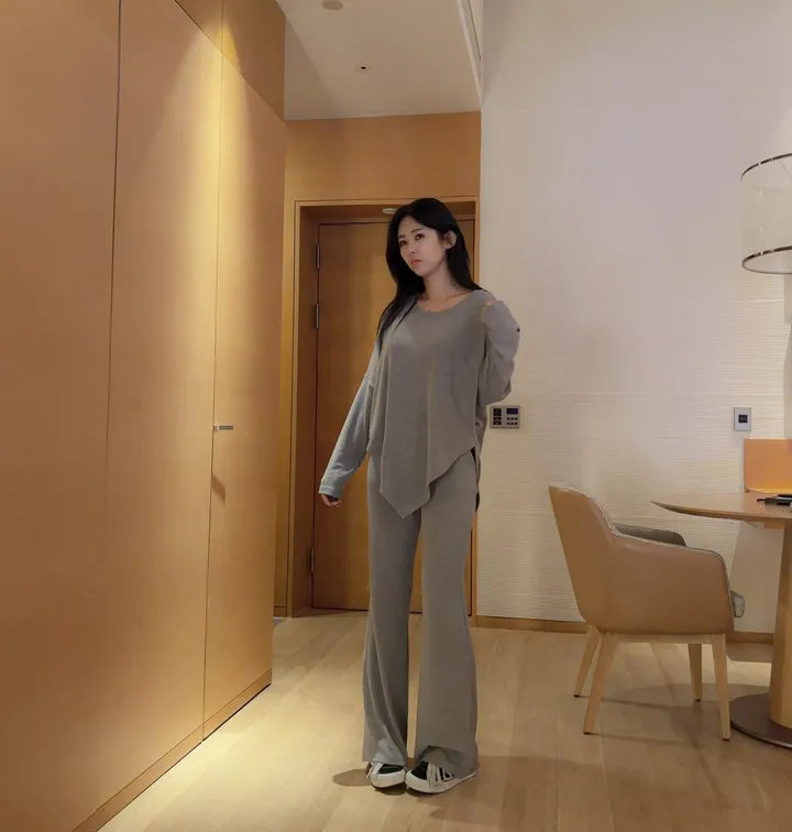 [Made /단품구매가능 /세트3000원할인] 촉촉 촤르르 연유 라떼 트레이닝 세트 여리핏 꾸안꾸 퀄보장 데일리set 핏보장 봄 신상 상세 이미지 163