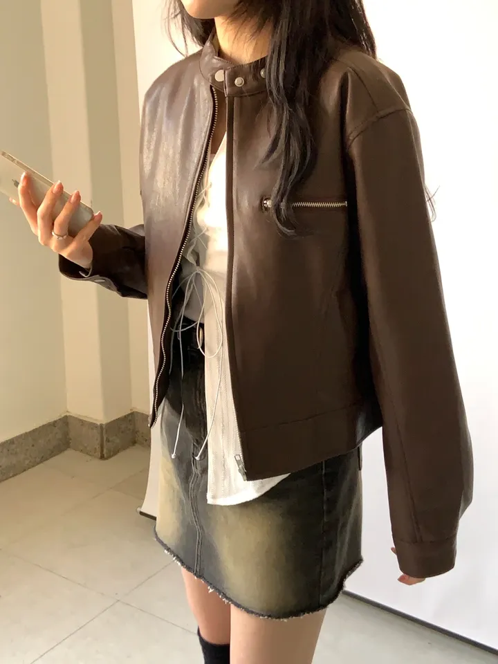 하프 크롭 레더 라이더 자켓 상세 이미지 31