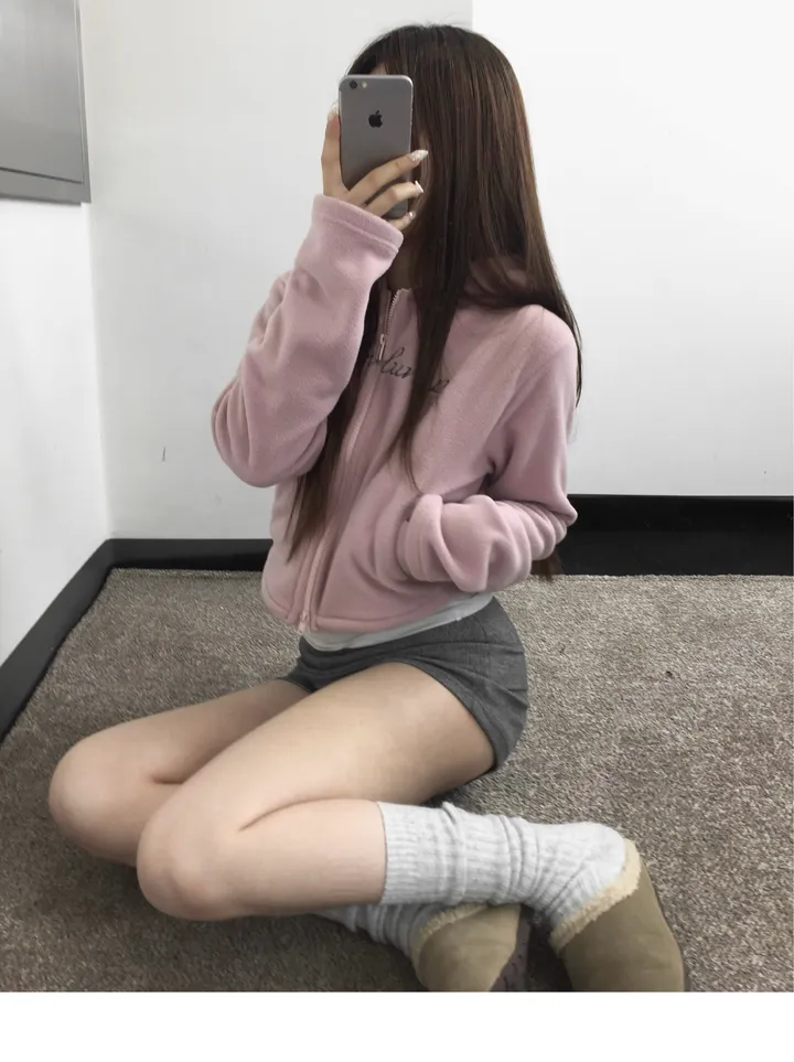 [🖤MADE] [핏보장] Uhi 세미 크롭 슬림핏 투웨이 플리스 후드집업 점퍼 - Indie Pink 상세 이미지 11