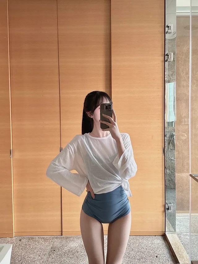 [여름💙] 절개 시스루 비키니 커버업 티셔츠 (커버업/여리여리/여행/여름/휴가/비치웨어/바캉스/휴양지룩/휴가룩/살안타템/살안타/비치룩/페스티벌/워터밤) 상세 이미지 1