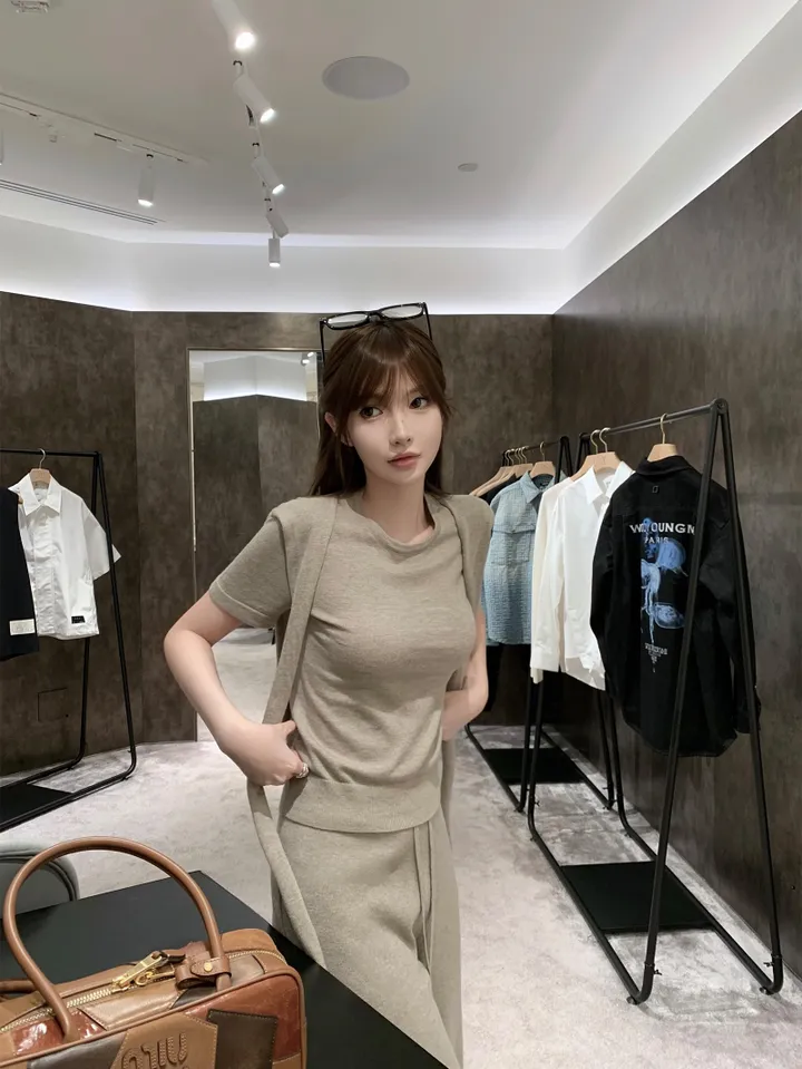 [최저가 보장] 니트 가디건 케이프 숄 앞단추 반팔 팬츠 쓰리피스 세트 (2color) 아이보리 베이지 상세 이미지 48