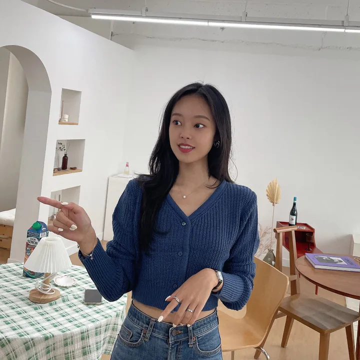 [best가디건✨]루나 하찌 크롭 브이넥 가디건 상세 이미지 39