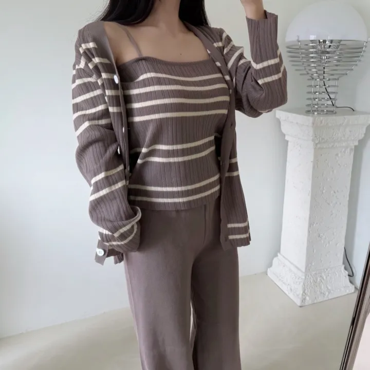[3pcs]솔라 골지 단가라 스트라이프 쓰리피스 set (나시 가디건 밴딩 와이드 롱 팬츠 세트 데일리 꾸안꾸 코디 투피스 트레이닝 니트) 상세 이미지 10