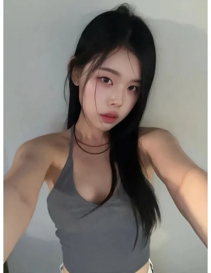 악세사리 모델 착용 이미지-S1L49