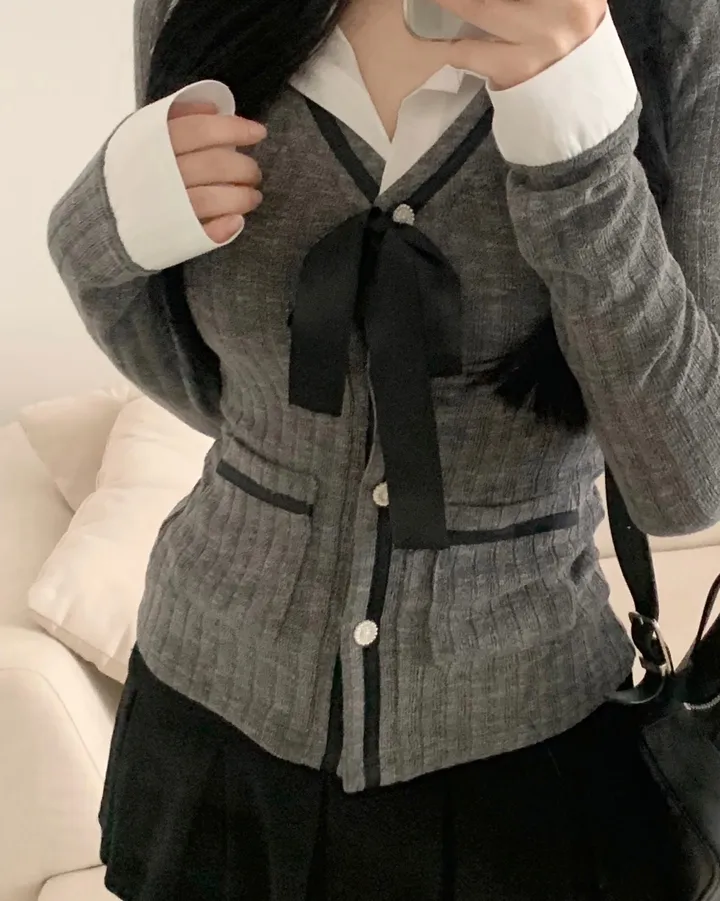 [자체제작/당일출고] 고급미✨일체형* 레이어드 리본 배색 골지 진주 셔츠 + 가디건 상세 이미지 18