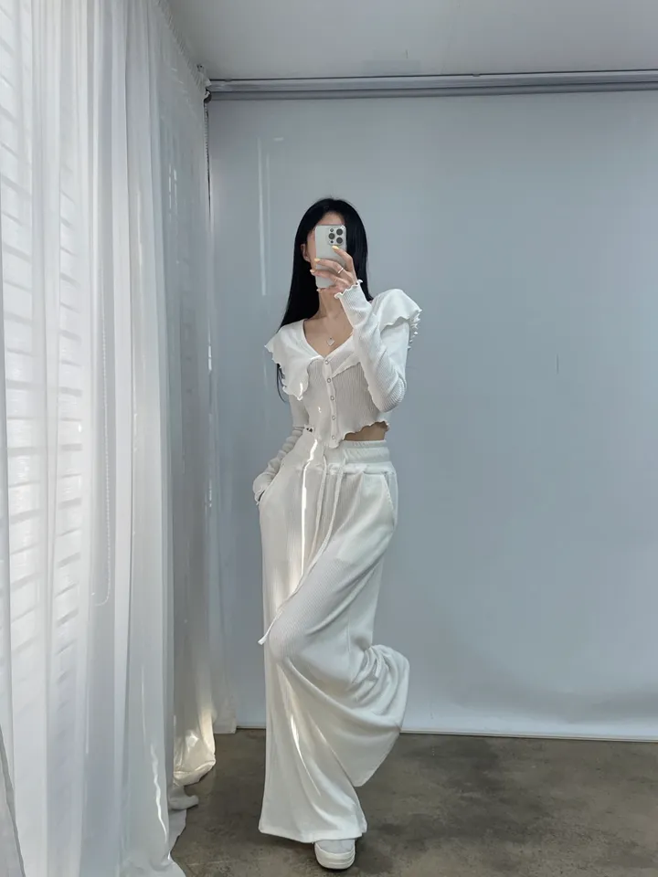 [초여리핏❤/별도구매] 티티 크롭 빅 카라 날개 가디건 와이드 나팔 팬츠 트레이닝 세트 4color 슬림 상세 이미지 11
