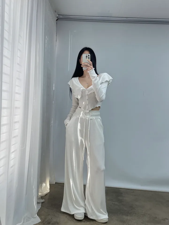 [초여리핏❤/별도구매] 티티 크롭 빅 카라 날개 가디건 와이드 나팔 팬츠 트레이닝 세트 4color 슬림 상세 이미지 10