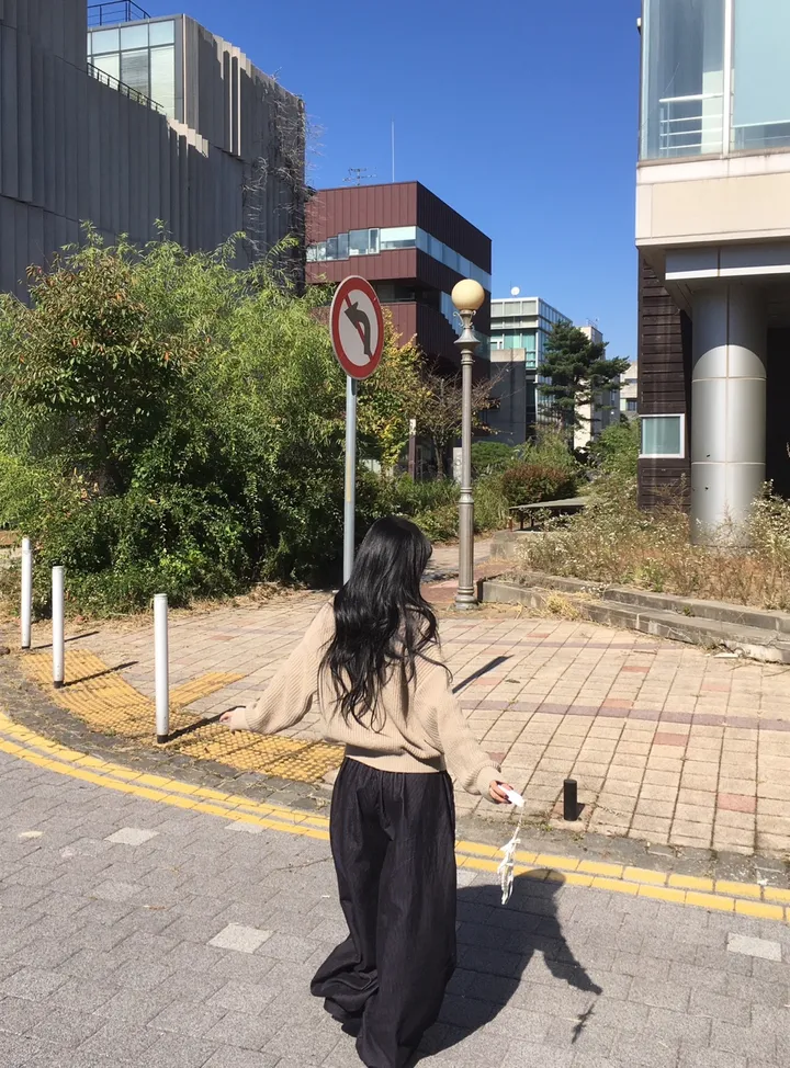 [소장추천!!/핏,퀄보장❤] 따뜻 꽈배기 니트 투웨이 하이넥 카라 루즈 세미 크롭 집업 상세 이미지 13