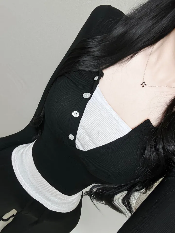 [*1200세트돌파/번따룩*] 반팔 긴팔 기모 버전추가 쫀쫀 스판 딱붙 잔골지 레이어드 또또 단추 크롭 레이어드 배색 긴팔티+하이웨스트 슬림 와이드팬츠 세트 꾸안꾸 데일리 허리잘록 상세 이미지 13