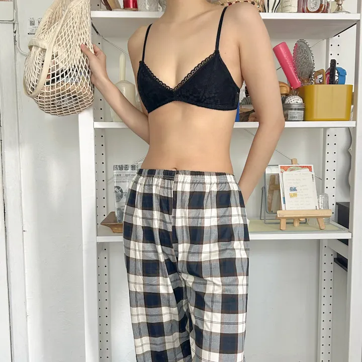 [당일출고/A컵추천] 3컬러 사랑스러운 데일리 레이스 노와이어 편한 속옷 브라 상세 이미지 28