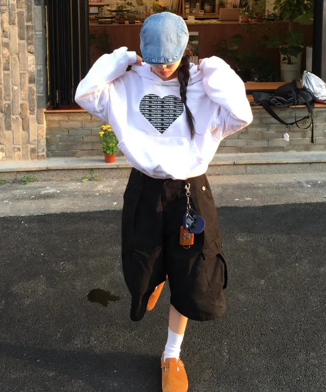 하트나염 크롭 후드티