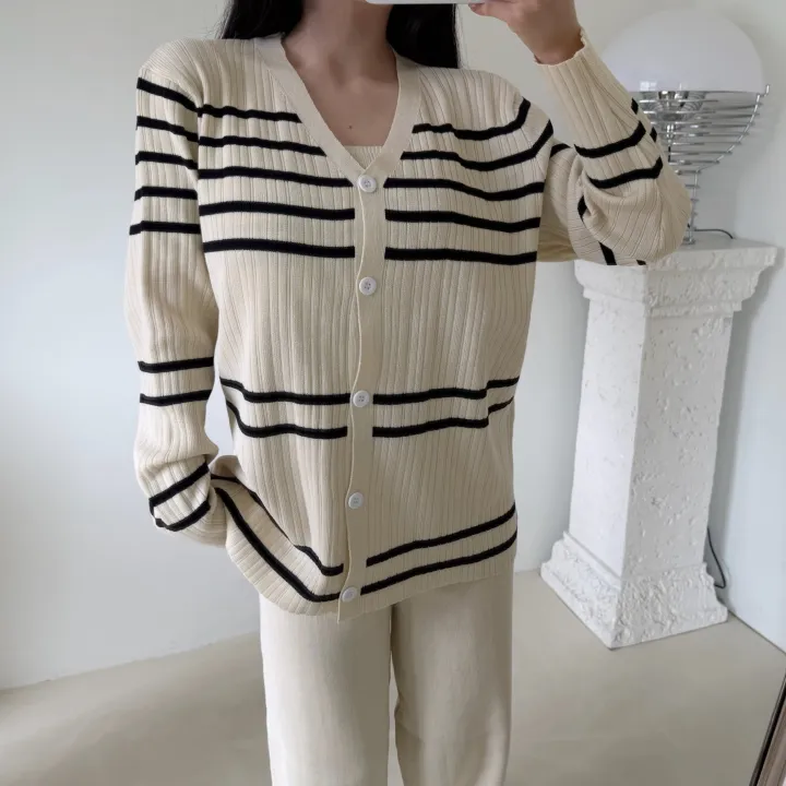 [3pcs]솔라 골지 단가라 스트라이프 쓰리피스 set (나시 가디건 밴딩 와이드 롱 팬츠 세트 데일리 꾸안꾸 코디 투피스 트레이닝 니트) 상세 이미지 7