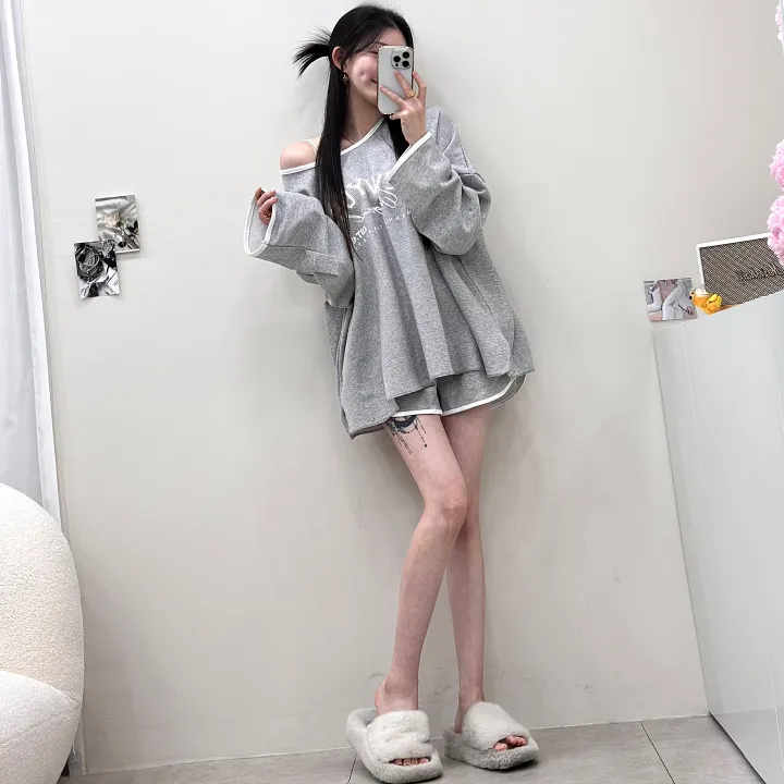 [여름까지/여리루즈핏] 밴티 나염 배색 라인 입술넥 오버핏 긴팔 티셔츠+밴딩 하이웨스트 돌핀 숏팬츠 투피스 트레이닝 세트 3color 상세 이미지 11