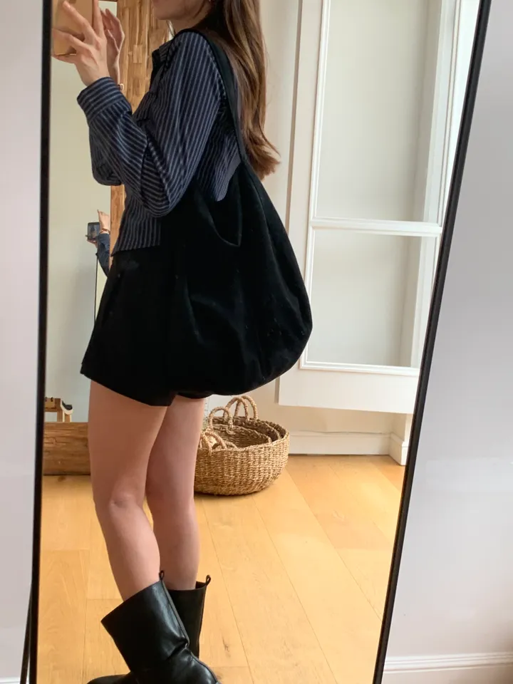 스웨이드 빅 에코 숄더백 (3color) 상세 이미지 27