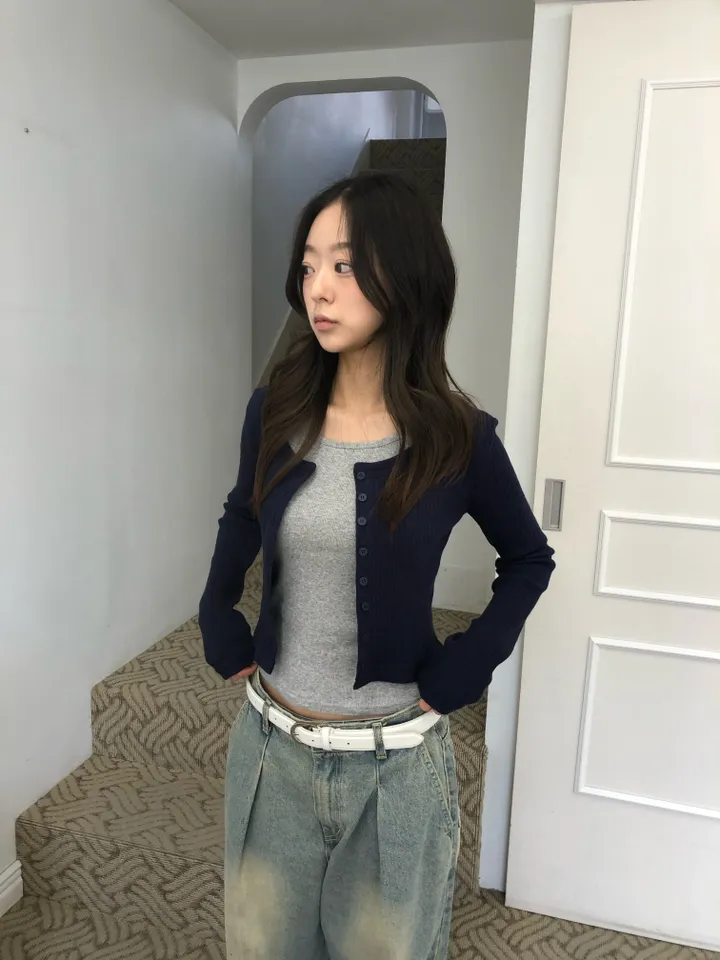 슬림핏 숏 골지 가디건 상세 이미지 28